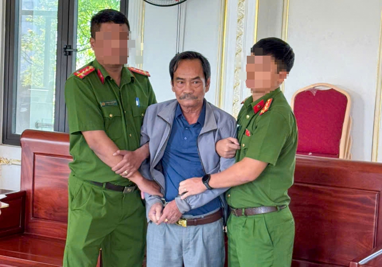 Bán 8 lô đất dự án chưa đủ điều kiện, một tổng giám đốc ở Đà Nẵng bị bắt giam- Ảnh 1. Bán 8 lô đất dự án chưa đủ điều kiện, một tổng giám đốc ở Đà Nẵng bị bắt giam- Ảnh 1.