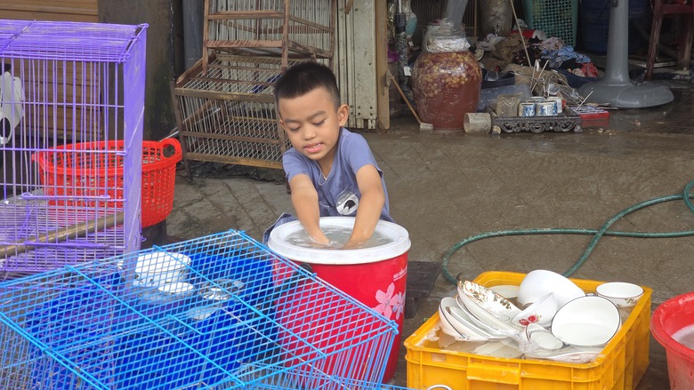 Người d&acirc;n thượng nguồn s&ocirc;ng Ba Hạ g&acirc;y dựng lại cuộc sống từ ngổn ngang b&ugrave;n đất- Ảnh 11.