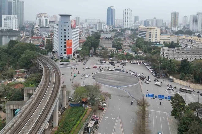 H&agrave; Nội đề xuất hỗ trợ tới 20 triệu đồng cho người d&acirc;n đổi xe m&aacute;y xăng sang xe điện- Ảnh 1.