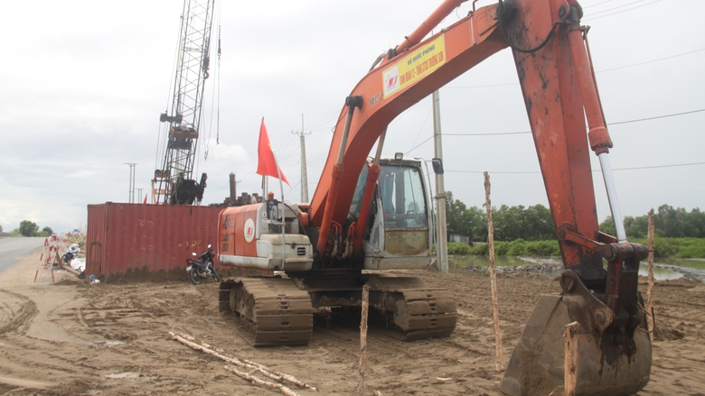 C&agrave; Mau: Phấn đấu đến 15/12 b&agrave;n giao 100% mặt bằng cao tốc C&agrave; Mau - Đất Mũi- Ảnh 2.