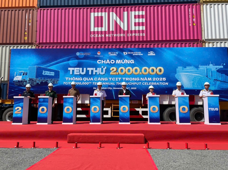 Cảng Quốc tế T&acirc;n Cảng - C&aacute;i M&eacute;p lần thứ 3 vượt mốc 2 triệu Teu h&agrave;ng h&oacute;a th&ocirc;ng qua- Ảnh 1.