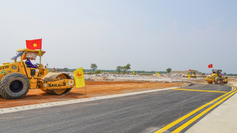 Đề xuất bổ sung Măng Đen, V&acirc;n Phong v&agrave;o quy hoạch hệ thống cảng h&agrave;ng kh&ocirc;ng to&agrave;n quốc- Ảnh 1.