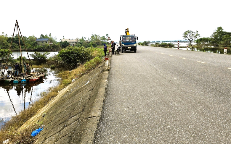 Ph&ecirc; duyệt dự &aacute;n giải ph&oacute;ng mặt bằng QL15D đoạn cảng Mỹ Thủy đến cao tốc Cam Lộ - La Sơn- Ảnh 1.