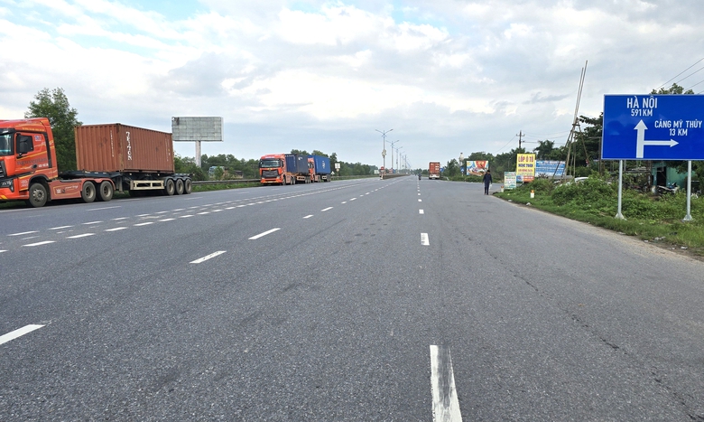 Ph&ecirc; duyệt dự &aacute;n giải ph&oacute;ng mặt bằng QL15D đoạn cảng Mỹ Thủy đến cao tốc Cam Lộ - La Sơn- Ảnh 3.