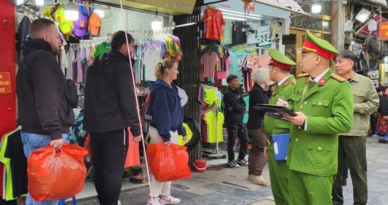 Diện mạo những tuyến phố sầm uất nhất Thủ đ&ocirc; sau triển khai phường kiểu mẫu- Ảnh 1.