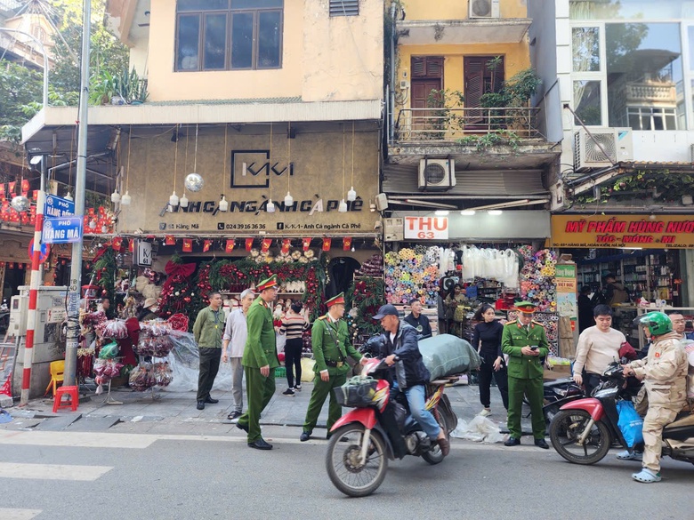 Diện mạo những tuyến phố sầm uất nhất Thủ đ&ocirc; sau triển khai phường kiểu mẫu- Ảnh 4.