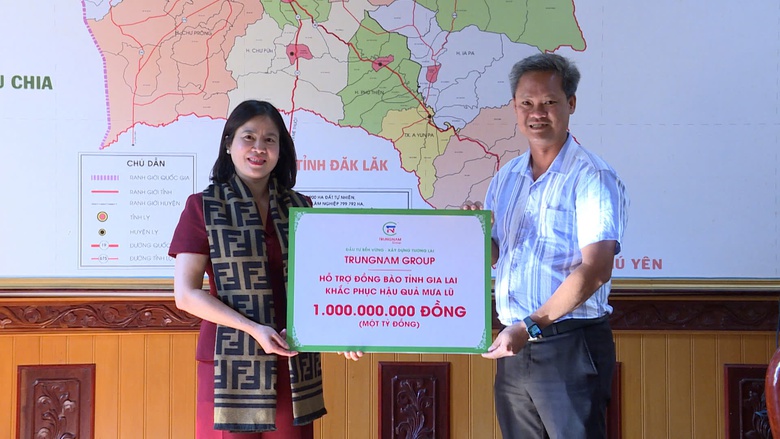 Tập đo&agrave;n Trung Nam sẻ chia kh&oacute; khăn với đồng b&agrave;o miền Trung - T&acirc;y Nguy&ecirc;n sau mưa lũ- Ảnh 1.