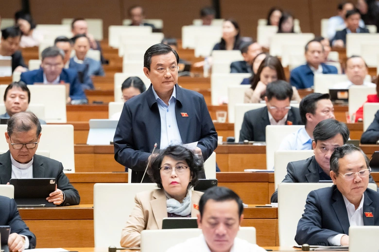 ĐBQH: Cấm kinh doanh thuốc l&aacute; điện tử, b&oacute;ng cười để bảo vệ sức khoẻ người d&acirc;n- Ảnh 1.