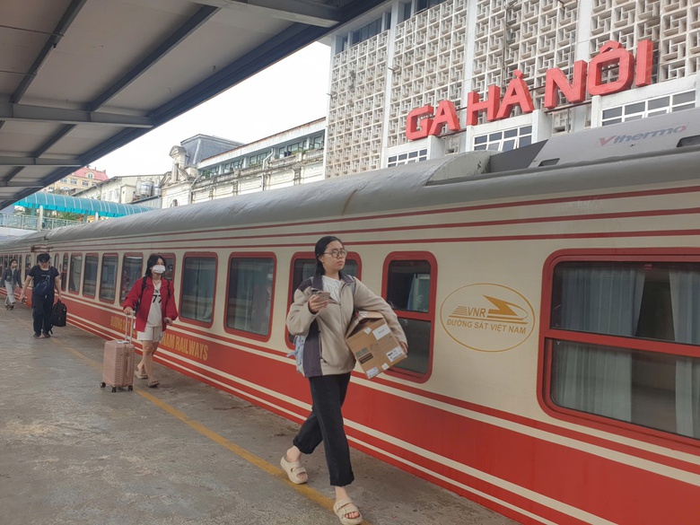 Tăng ni&ecirc;n hạn sử dụng đầu m&aacute;y, toa xe để tr&aacute;nh l&atilde;ng ph&iacute;- Ảnh 2.