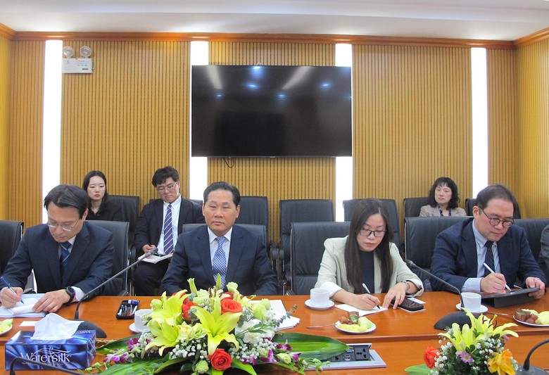 H&agrave;n Quốc mong muốn hợp t&aacute;c đầu tư, ph&aacute;t triển đường sắt đ&ocirc; thị tại Việt Nam- Ảnh 1.