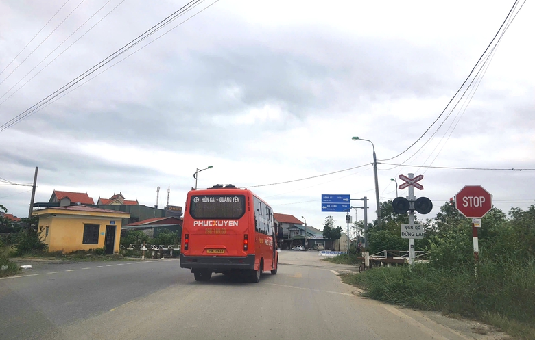 Quảng Ninh x&oacute;a h&agrave;ng chục lối đi tự mở, siết chặt h&agrave;nh lang an to&agrave;n giao th&ocirc;ng đường sắt- Ảnh 4.