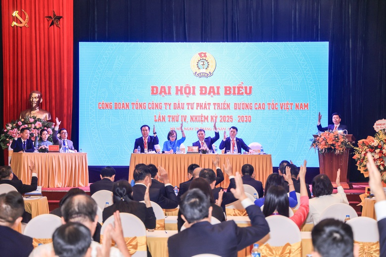 C&ocirc;ng đo&agrave;n VEC: X&acirc;y dựng m&ocirc;i trường l&agrave;m việc đo&agrave;n kết, th&acirc;n thiện, chuy&ecirc;n nghiệp- Ảnh 3.