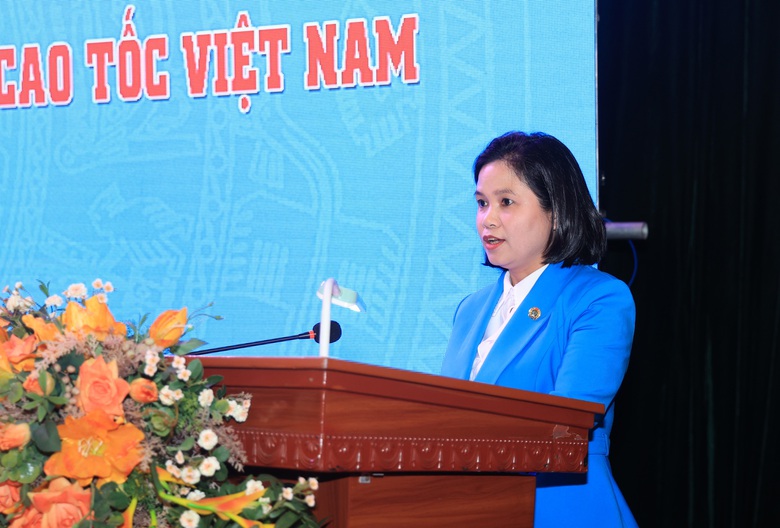 C&ocirc;ng đo&agrave;n VEC: X&acirc;y dựng m&ocirc;i trường l&agrave;m việc đo&agrave;n kết, th&acirc;n thiện, chuy&ecirc;n nghiệp- Ảnh 2.