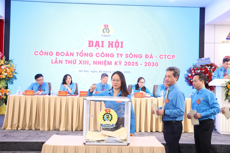 C&ocirc;ng đo&agrave;n TCT S&ocirc;ng Đ&agrave; chăm lo thiết thực, n&acirc;ng cao đời sống hơn 4.000 lao động- Ảnh 2.