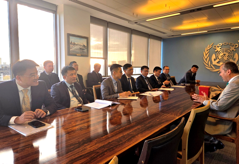 Thứ trưởng Nguyễn Xuân Sang dự Khóa họp IMO 34 tại Anh, thúc đẩy hợp tác hàng hải quốc tế- Ảnh 2. Thứ trưởng Nguyễn Xuân Sang dự Khóa họp IMO 34 tại Anh, thúc đẩy hợp tác hàng hải quốc tế- Ảnh 2.