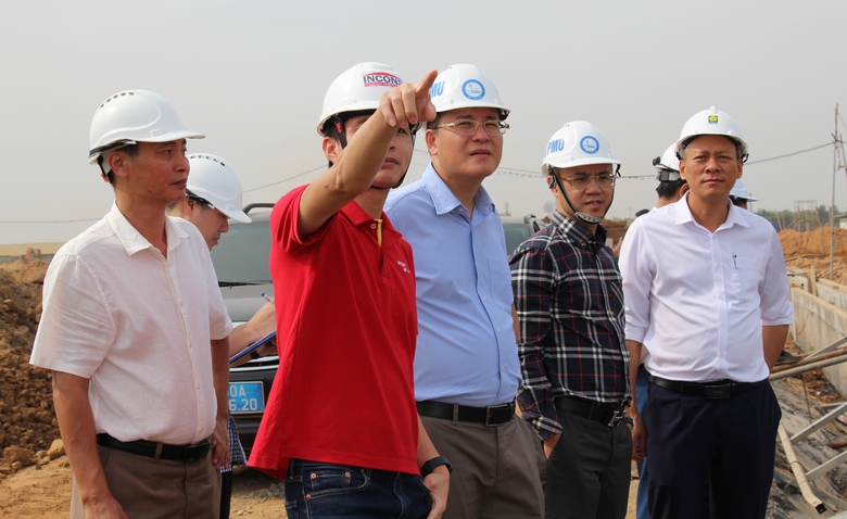 Ba ca bốn kíp đua tiến độ trên công trường dự án thành phần 4 sân bay Long Thành- Ảnh 5. Ba ca bốn kíp đua tiến độ trên công trường dự án thành phần 4 sân bay Long Thành- Ảnh 5.