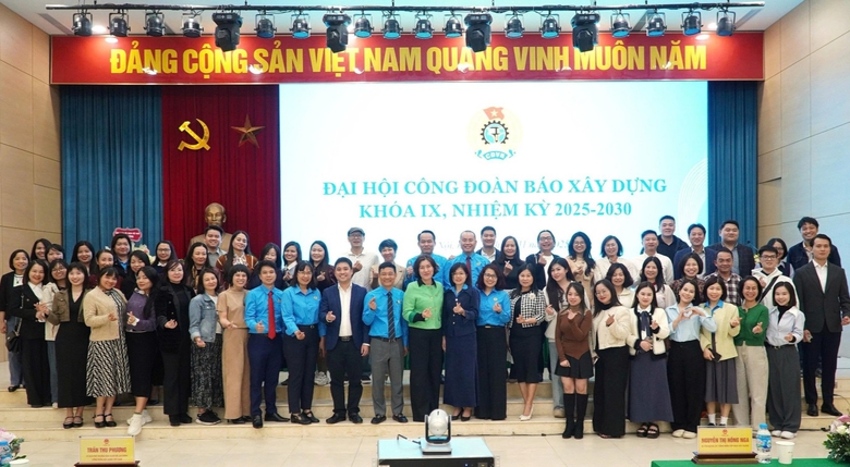 E:\Năm 2025\Th&aacute;ng 11\H&igrave;nh ảnh\ĐH C&ocirc;ng đo&agrave;n\z7272213307991_0a2edf876f17fdaf115f3f94b09f8954.jpg