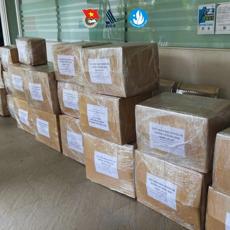 Học viện H&agrave;ng kh&ocirc;ng Việt Nam hỗ trợ 6 tỷ đồng gi&uacute;p miền Trung khắc phục mưa lũ- Ảnh 5.