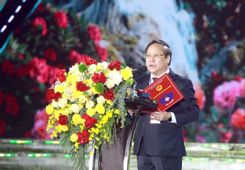 Tuần lễ du lịch - văn h&oacute;a Lai Ch&acirc;u: Về v&ugrave;ng &ldquo;sơn kỳ, thuỷ t&uacute;, động ti&ecirc;n&rdquo;- Ảnh 5.