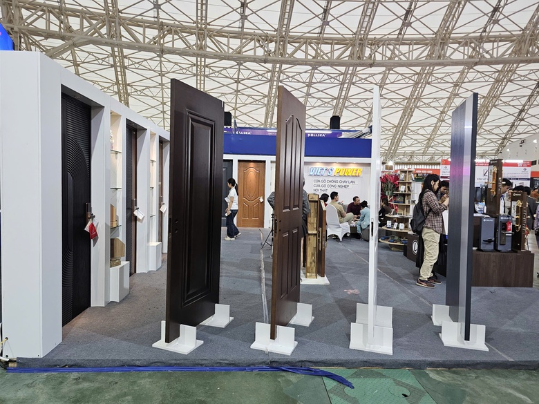 Ngành cửa mang gì tới Hội chợ Mùa Thu 2025?- Ảnh 8. Ngành cửa mang gì tới Hội chợ Mùa Thu 2025?- Ảnh 8.