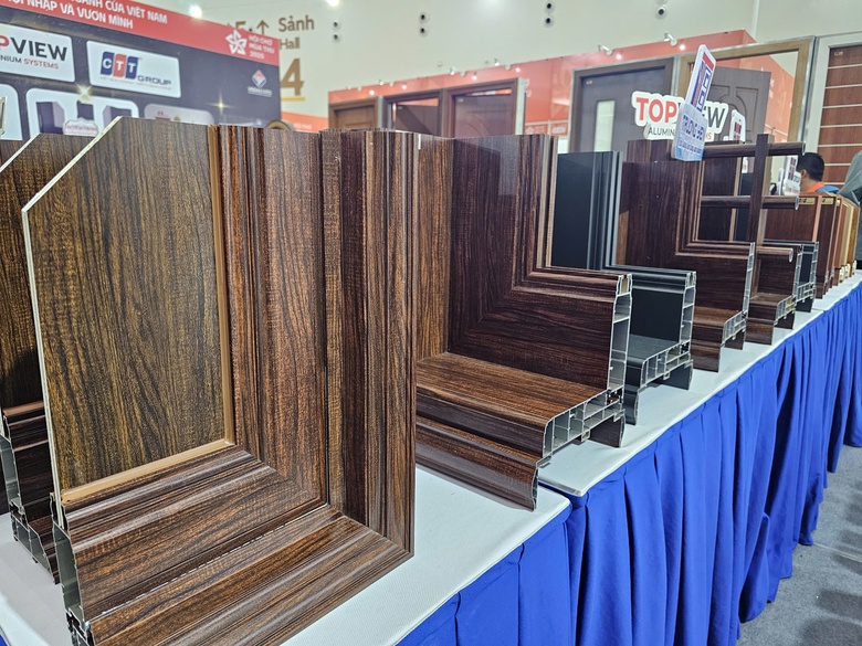 Ngành cửa mang gì tới Hội chợ Mùa Thu 2025?- Ảnh 7. Ngành cửa mang gì tới Hội chợ Mùa Thu 2025?- Ảnh 7.