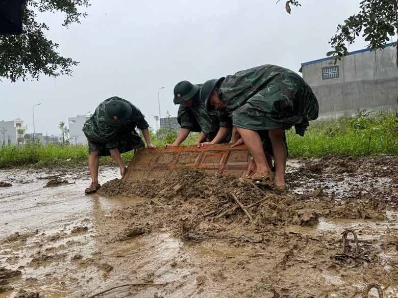 Th&aacute;i Nguy&ecirc;n l&agrave;m đẹp đ&ocirc; thị, hướng tới Đại hội Thi đua y&ecirc;u nước to&agrave;n quốc- Ảnh 2.