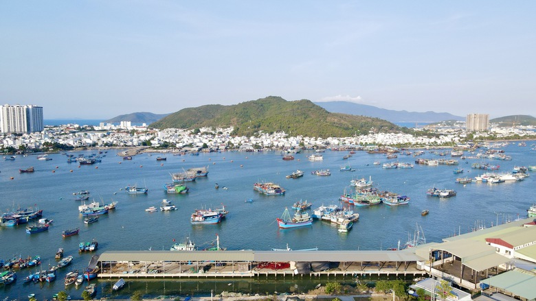 B&atilde;o Kalmaegi &aacute;p s&aacute;t Biển Đ&ocirc;ng, Đ&agrave; Nẵng - Kh&aacute;nh H&ograve;a khẩn trương ph&ograve;ng chống- Ảnh 1.