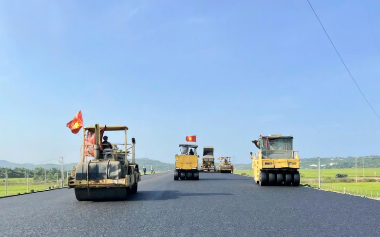 Dấu ấn Ph&uacute;c Lộc tr&ecirc;n cao tốc Bắc - Nam ph&iacute;a Đ&ocirc;ng giai đoạn 2- Ảnh 3.