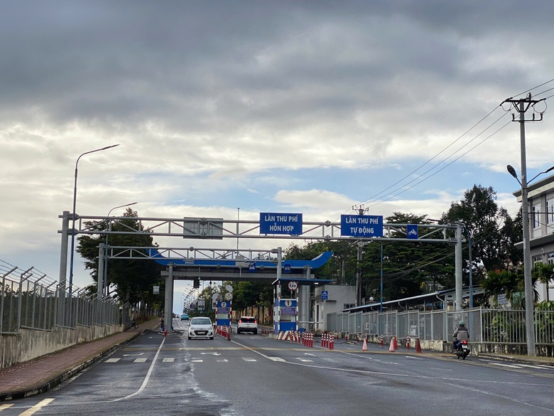 Cảng H&agrave;ng kh&ocirc;ng Pleiku triển khai thu ph&iacute; kh&ocirc;ng dừng &ocirc; t&ocirc;- Ảnh 1.