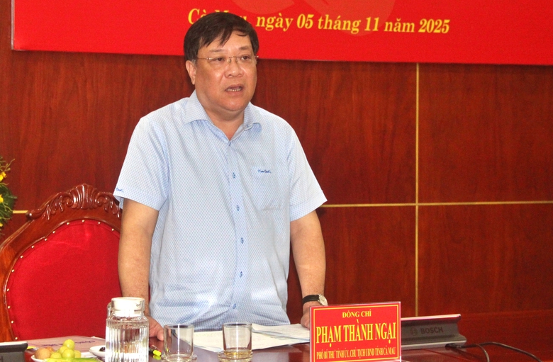 C&agrave; Mau ưu ti&ecirc;n giải quyết xe &ocirc; t&ocirc; c&ocirc;ng cho c&aacute;c x&atilde;, phường- Ảnh 3.