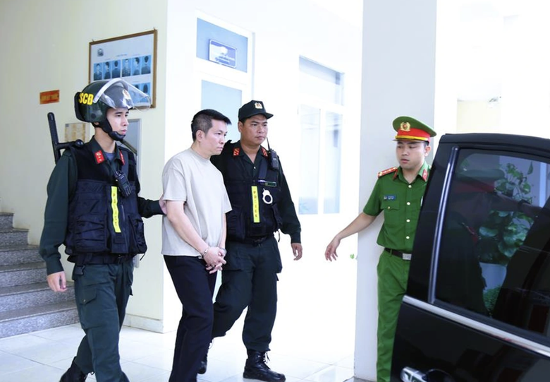 Bắt tạm giam chồng Đo&agrave;n Di Băng để điều tra h&agrave;nh vi sản xuất, bu&ocirc;n b&aacute;n h&agrave;ng giả- Ảnh 1.