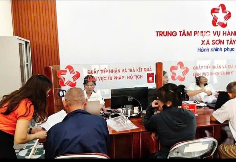 H&agrave; Tĩnh: Vận h&agrave;nh ch&iacute;nh quyền 2 cấp lấy chỉ số h&agrave;i l&ograve;ng về phục vụ h&agrave;nh ch&iacute;nh l&agrave;m nền tảng- Ảnh 2.