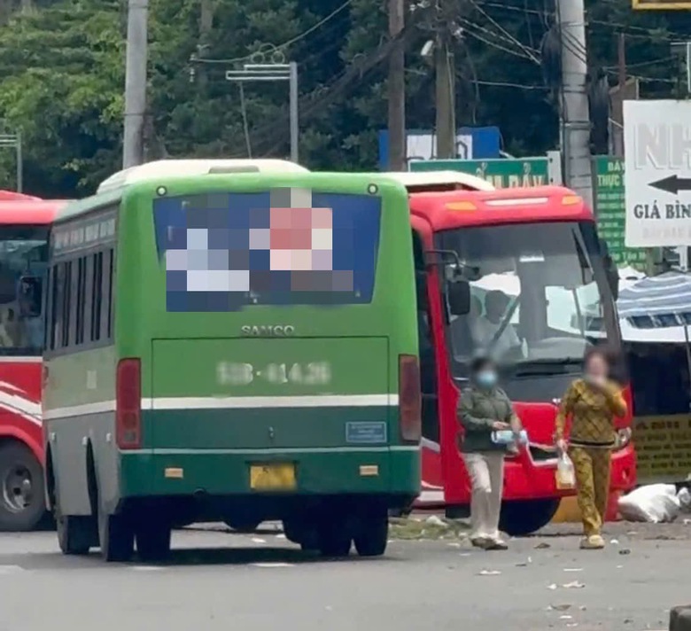 Đồng Nai: Xử phạt t&agrave;i xế xe bu&yacute;t đ&oacute;n trả kh&aacute;ch giữa đường sau phản &aacute;nh qua Zalo- Ảnh 1.