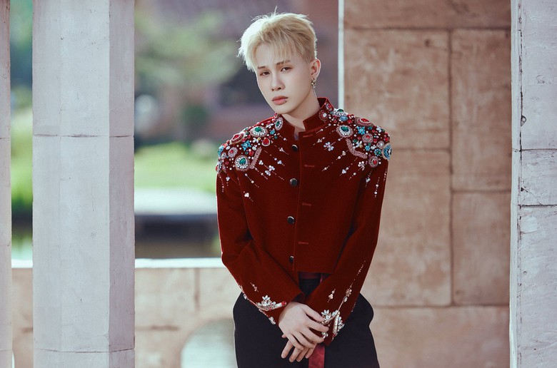 Ca sĩ Jack bị cấm biểu diễn 9 th&aacute;ng v&agrave; phạt 55 triệu đồng- Ảnh 1.