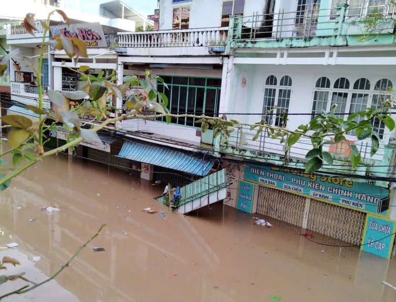 B&atilde;o số 13: Gia Lai thiệt hại hơn 5.000 tỷ đồng, 2 người tử vong- Ảnh 35.