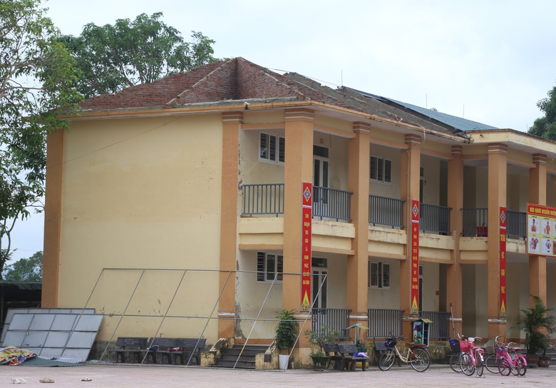 Sửa chữa trường học sau b&atilde;o lũ ở Nghệ An gặp kh&oacute; do thiếu kinh ph&iacute; - Ảnh 5.