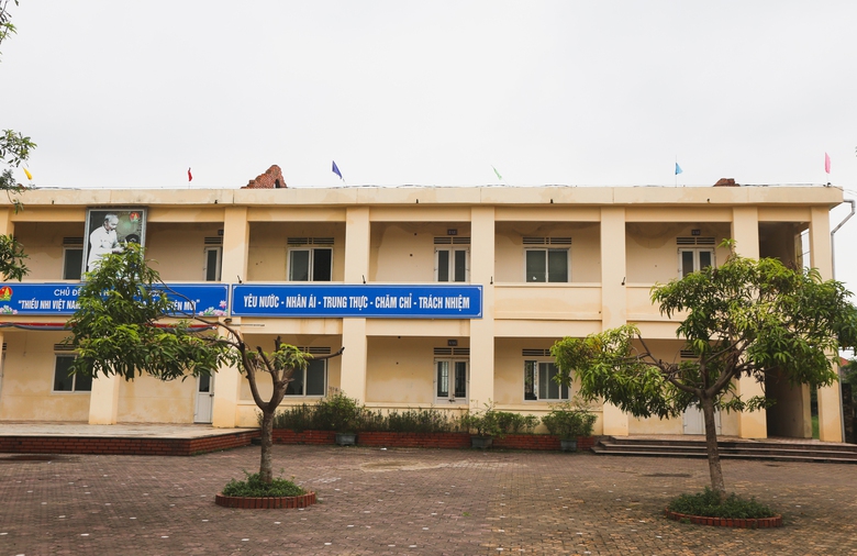 Sửa chữa trường học sau b&atilde;o lũ ở Nghệ An gặp kh&oacute; do thiếu kinh ph&iacute; - Ảnh 1.