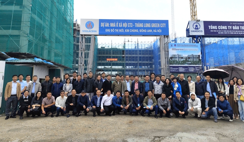 Hơn 200 c&aacute;n bộ quản l&yacute; đ&ocirc; thị ở H&agrave; Nội được tập huấn nghiệp vụ, kiến thức ph&aacute;p luật- Ảnh 2.