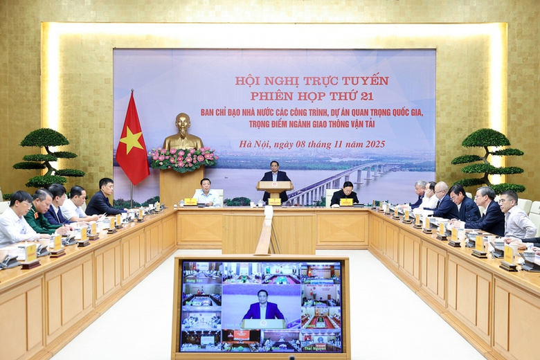 Thủ tướng yêu cầu tăng tốc triển khai các công trình, dự án giao thông trọng điểm- Ảnh 1. Thủ tướng yêu cầu tăng tốc triển khai các công trình, dự án giao thông trọng điểm- Ảnh 1.