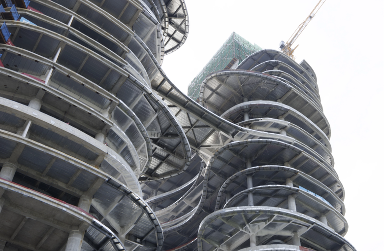 Trung Quốc: Độc lạ kiến trúc tòa nhà “tách đôi" tại Thâm Quyến- Ảnh 2. Trung Quốc: Độc lạ kiến trúc tòa nhà “tách đôi" tại Thâm Quyến- Ảnh 2.