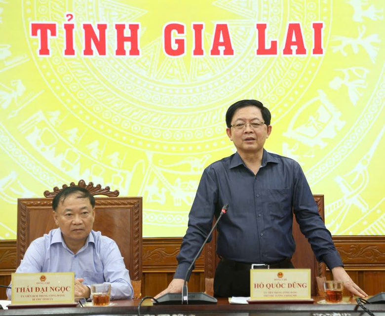 Ph&oacute; Thủ tướng Hồ Quốc Dũng: Tập trung khắc phục hậu quả b&atilde;o lũ, ổn định đời sống người d&acirc;n- Ảnh 1.