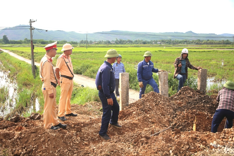 Thanh H&oacute;a: Sau Quyết định 358, nhiều lối đi tự mở tr&ecirc;n đường sắt được xo&aacute; bỏ- Ảnh 1.
