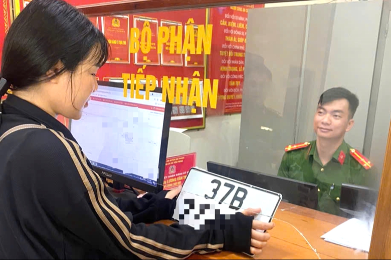 Nghệ An: Đăng ký xe trực tuyến tại phường, xã thuận tiện và tiết kiệm- Ảnh 2. Nghệ An: Đăng ký xe trực tuyến tại phường, xã thuận tiện và tiết kiệm- Ảnh 2.