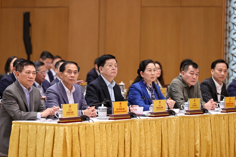 Thủ tướng chủ tr&igrave; hội nghị tổng kết c&ocirc;ng t&aacute;c ph&ograve;ng, chống tham nhũng, l&atilde;ng ph&iacute;, ti&ecirc;u cực- Ảnh 2.