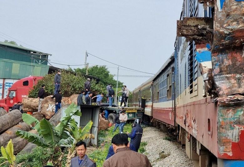 Siết tr&aacute;ch nhiệm doanh nghiệp vận tải trong giải quyết tai nạn đường sắt- Ảnh 2.