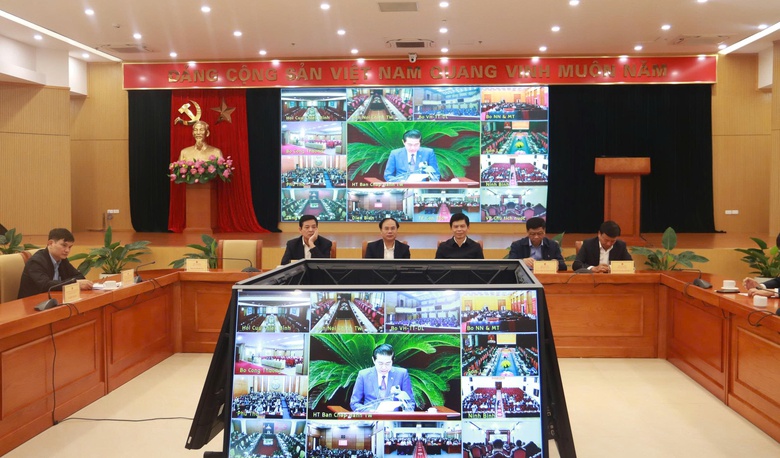 Bộ X&acirc;y dựng kết nối trực tuyến hội nghị to&agrave;n quốc về ph&ograve;ng, chống tham nhũng, ti&ecirc;u cực- Ảnh 2.