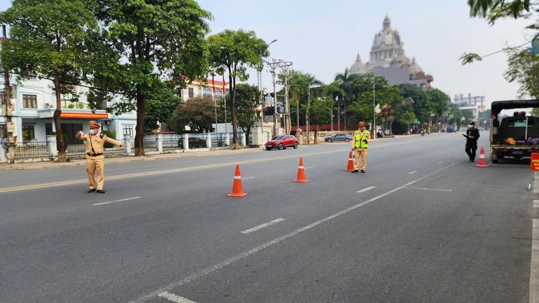 Ph&uacute; Thọ: Tăng cường an to&agrave;n giao th&ocirc;ng đường bộ, xử l&yacute; nghi&ecirc;m vi phạm sau s&aacute;p nhập- Ảnh 1.