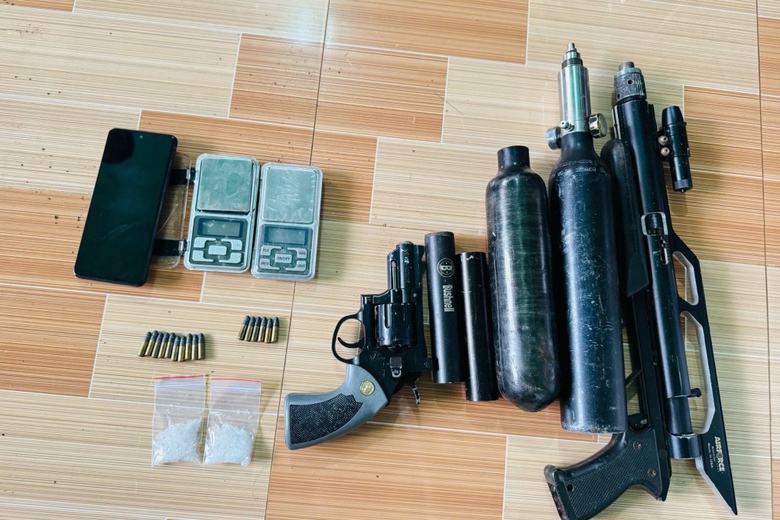 Hơn 200 cảnh s&aacute;t triệt ph&aacute; đường d&acirc;y ma t&uacute;y giao dịch 1.500 tỷ đồng- Ảnh 3.