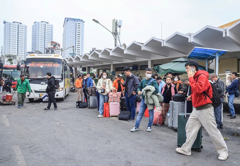 H&agrave; Nội chấn chỉnh hoạt động vận tải, y&ecirc;u cầu l&aacute;i xe tuyệt đối tu&acirc;n thủ ATGT- Ảnh 1.