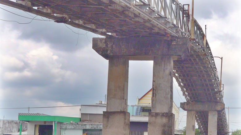 C&agrave; Mau: Cần sửa chữa gấp cầu sắt C&aacute;i Đ&ocirc;i V&agrave;m xuống cấp nặng- Ảnh 1.